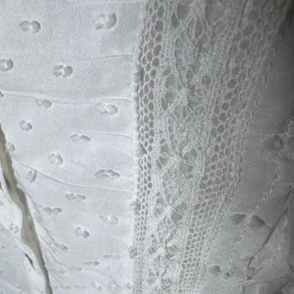 Sundance Lace Eyelet Peasant Top Sz XS Cottage Boho Sheer Button Front Bell Slv - Picture 5 of 10